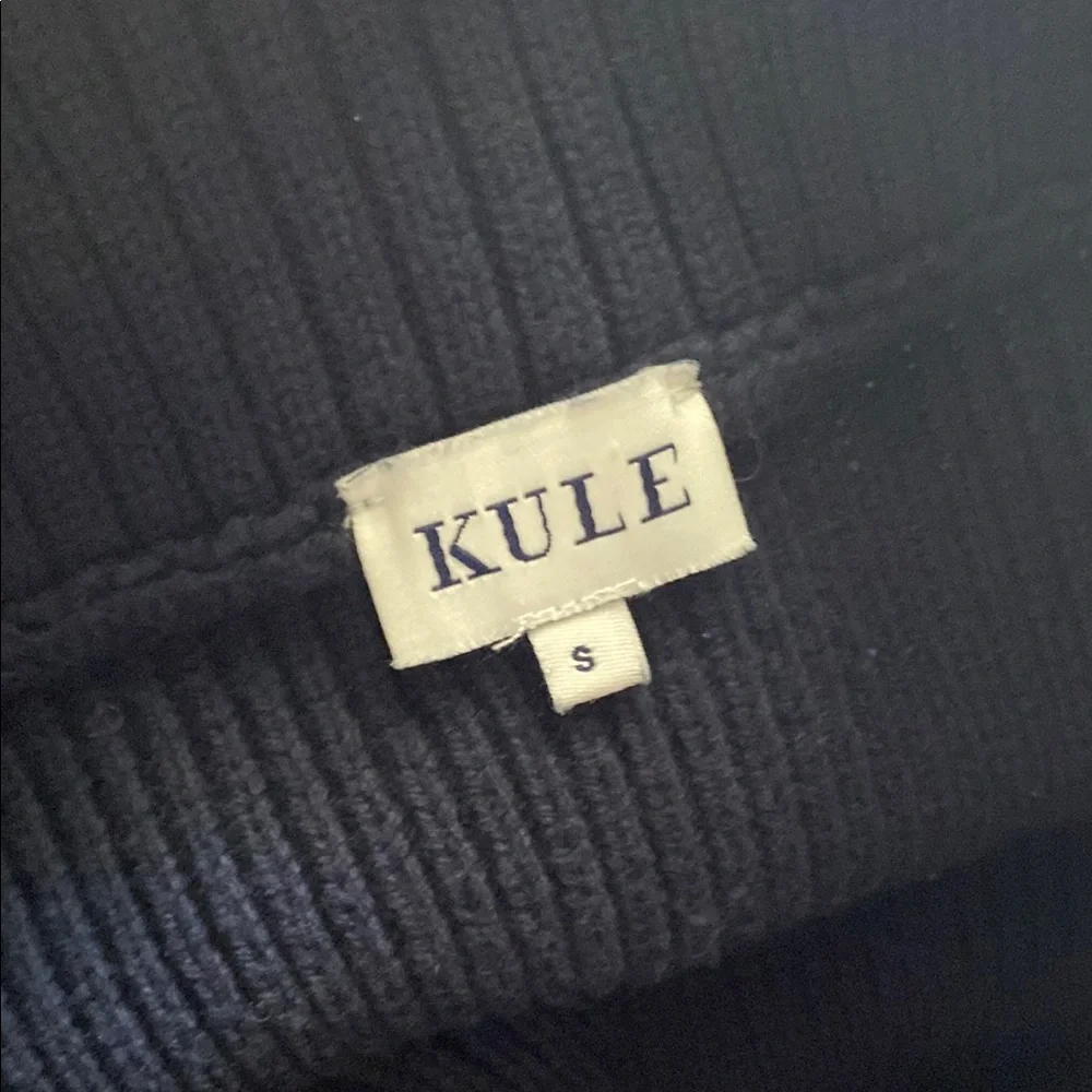 KULE‎ Navy Half-Zip Sweater with Red and White Stripes